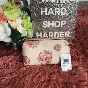 Coach COSMETIC CASE 17 JUMBO FLORAL F67508 NEW